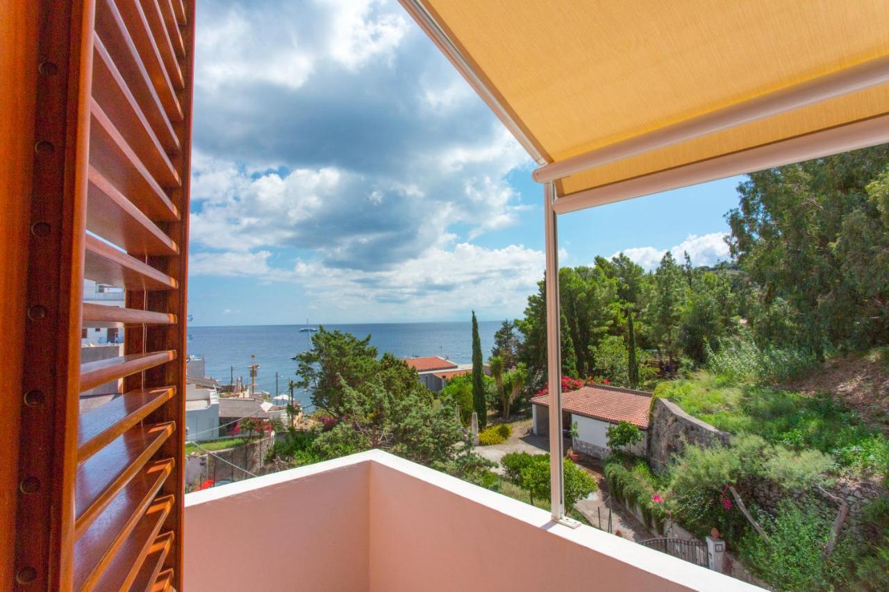 Residence Hotel Baia Portinenti Lipari  Exterior foto