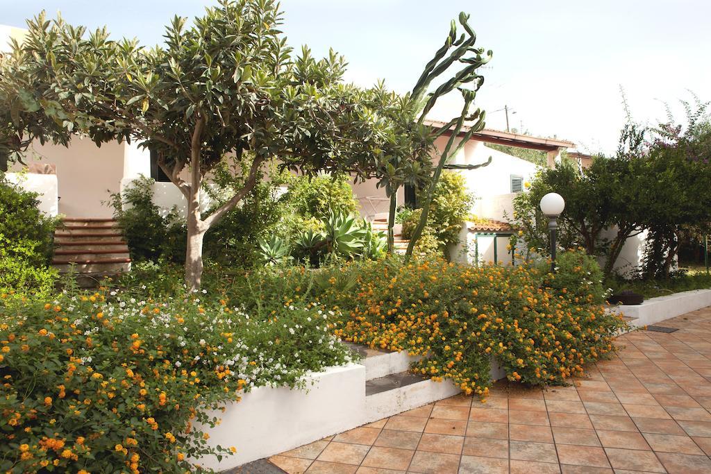 Residence Hotel Baia Portinenti Lipari  Exterior foto